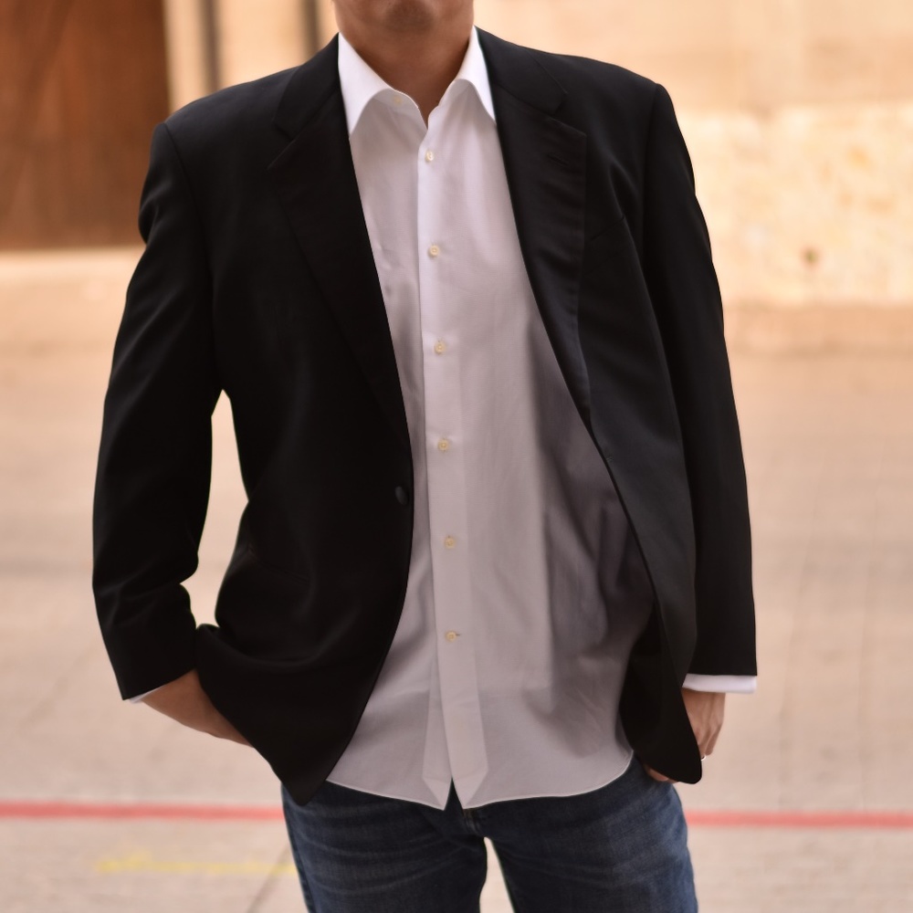 Very fine Armani tux